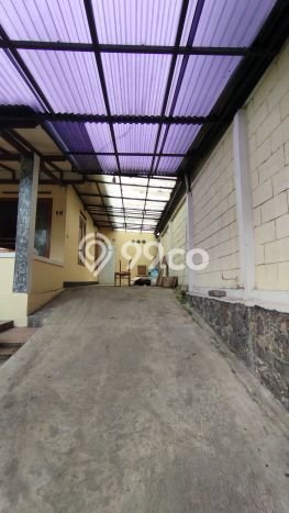 Rumah Nyaman area , Bandung, Luas 153m2m² LB 100m2m² Rumah Nyaman area , Bandung, Luas 153m2m² LB 100m2m²