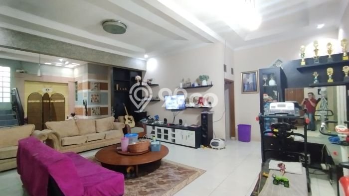 Siap Huni Hunian Elit 5 Kamar di Cimahi Tengah Dekat ke Mana Pun Siap Huni Hunian Elit 5 Kamar di Cimahi Tengah Dekat ke Mana Pun