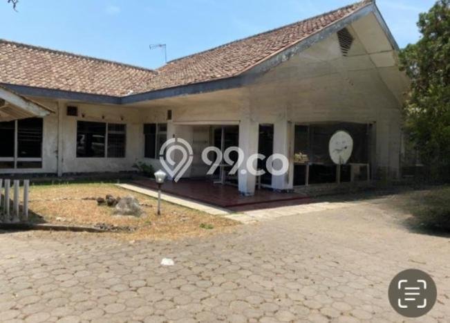 Ready to Use! Premium House LT 946m2 Desain Modern di Bandung Kota Ready to Use! Premium House LT 946m2 Desain Modern di Bandung Kota