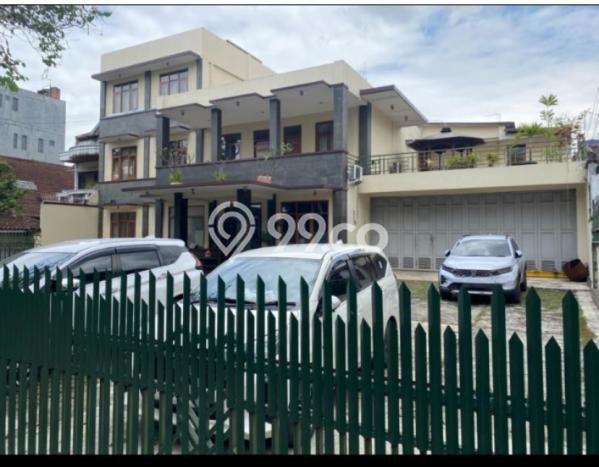 Unit Komersial Dijual di Bandung LT 933m2 & LB 1056m2 Unit Komersial Dijual di Bandung LT 933m2 & LB 1056m2