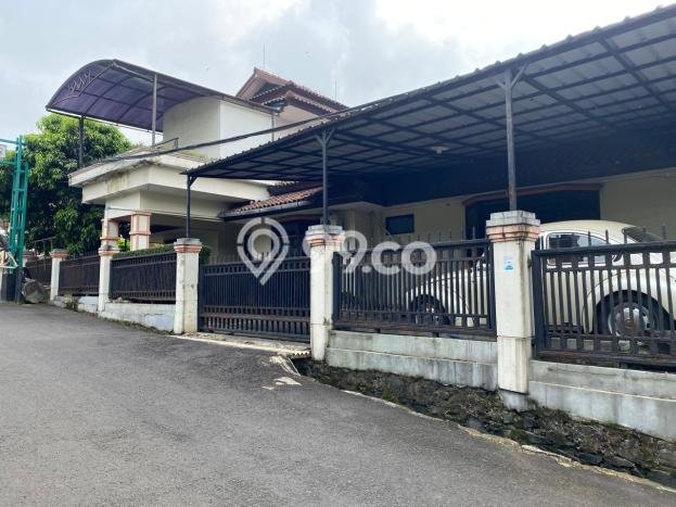 Dijual Rumah Mewah Elegan Dengan View Eksklusif di Bandung Kota, Bandung Dijual Rumah Mewah Elegan Dengan View Eksklusif di Bandung Kota, Bandung
