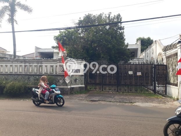 Siap Huni Hunian Elit 7 Kamar di Jagakarsa Dekat ke Mana Saja Siap Huni Hunian Elit 7 Kamar di Jagakarsa Dekat ke Mana Saja