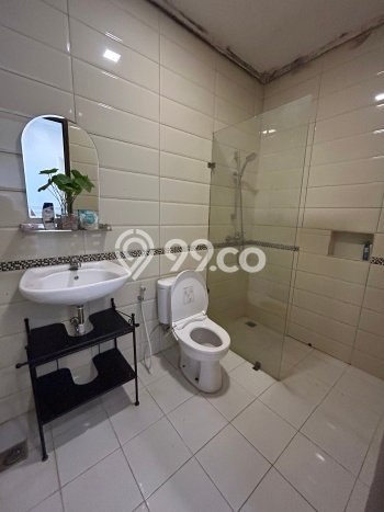 Disewakan! Rumah 4 Kamar Tidur &
3 Kamar Mandi di Sektor 1 - Bintaro, Jakarta Selatan Disewakan! Rumah 4 Kamar Tidur &
3 Kamar Mandi di Sektor 1 - Bintaro, Jakarta Selatan