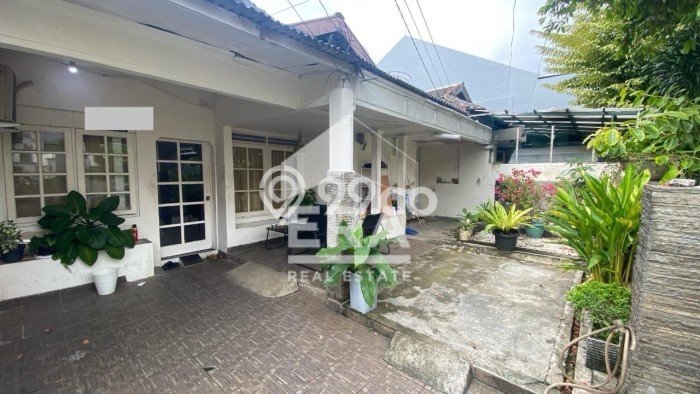 Jual Rumah Luas Megah Dengan View Eksklusif di Bintaro, Tangerang Selatan Jual Rumah Luas Megah Dengan View Eksklusif di Bintaro, Tangerang Selatan