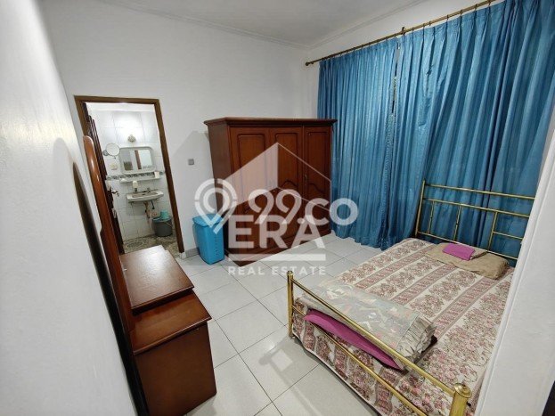 Rumah Mewah Dijual LT 212m2 di Ciputat, Tangerang Selatan Rumah Mewah Dijual LT 212m2 di Ciputat, Tangerang Selatan