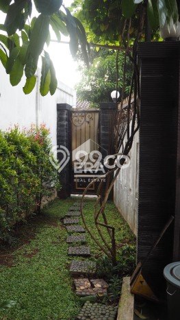 Hunian Super Mewah dengan Akses Paling Strategis di Bintaro, Tangerang Selatan Hunian Super Mewah dengan Akses Paling Strategis di Bintaro, Tangerang Selatan