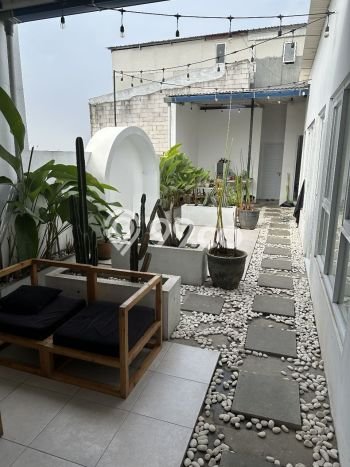 Rumah Luas Asri 6 KT Siap Huni di Soekarno Hatta Bandung Rumah Luas Asri 6 KT Siap Huni di Soekarno Hatta Bandung