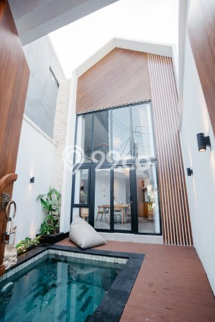 Dijual Vila Kawasan , Area 65m2m², Posisi Premium Dijual Vila Kawasan , Area 65m2m², Posisi Premium