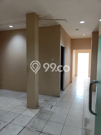 Ruko Disewa di Pancoran, Jakarta Selatan, LT 81m2 / LB 462m2 Ruko Disewa di Pancoran, Jakarta Selatan, LT 81m2 / LB 462m2