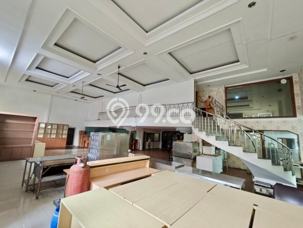 Rumah Luxury Siap Huni di Jakarta Utara Fasilitas Premium Rumah Luxury Siap Huni di Jakarta Utara Fasilitas Premium
