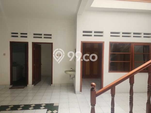 Disewakan! Rumah 4 Kamar Tidur &
2 Kamar Mandi di Ciwaruga, Bandung Disewakan! Rumah 4 Kamar Tidur &
2 Kamar Mandi di Ciwaruga, Bandung