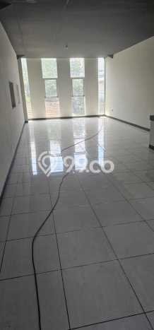 Unit Ruko Dijual di Bandung Kulon Bandung Luas Tanah 74m2, Luas Bangunan 171m2 Unit Ruko Dijual di Bandung Kulon Bandung Luas Tanah 74m2, Luas Bangunan 171m2