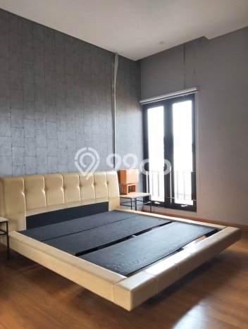 Jual Rumah Mewah Megah Dengan View Cantik di Gatot Subroto, Bandung Jual Rumah Mewah Megah Dengan View Cantik di Gatot Subroto, Bandung