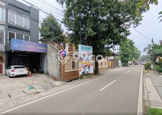 Rumah Elit LB 345m2 Siap Huni Desain Elegan di Bintaro, Jakarta Selatan Rumah Elit LB 345m2 Siap Huni Desain Elegan di Bintaro, Jakarta Selatan