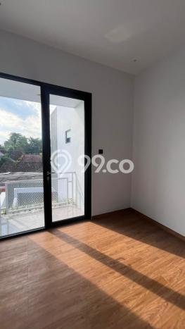 Jual Rumah Strategis Bagus Punya 3 KT di Godean Sleman SHM Jual Rumah Strategis Bagus Punya 3 KT di Godean Sleman SHM