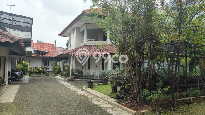 Rumah Elit Modern Tanpa Renovasi di Cipete Jakarta Selatan Rumah Elit Modern Tanpa Renovasi di Cipete Jakarta Selatan
