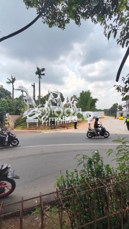Dijual Rumah Strategis Bagus Punya 3 KT di Makasar Jakarta Timur SHM Dijual Rumah Strategis Bagus Punya 3 KT di Makasar Jakarta Timur SHM