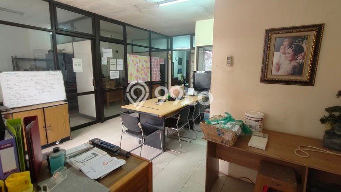 Disewakan Rumah Konsep Modern di Tebet Jakarta Selatan dengan 3 KT Disewakan Rumah Konsep Modern di Tebet Jakarta Selatan dengan 3 KT