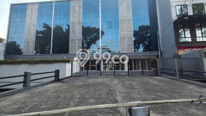 Ruko Bagus LT 69m2 LB 345m2 Dijual di Pasar Minggu Jakarta Selatan Ruko Bagus LT 69m2 LB 345m2 Dijual di Pasar Minggu Jakarta Selatan