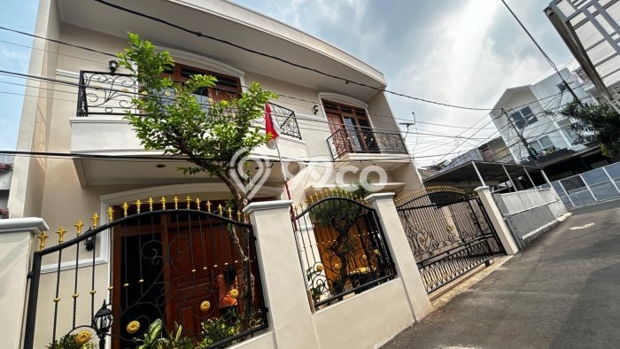 Disewakan Rumah Konsep Minimalis di Tebet Jakarta Selatan dengan 3 KT Disewakan Rumah Konsep Minimalis di Tebet Jakarta Selatan dengan 3 KT