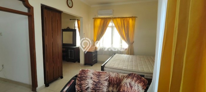 Siap Huni Rumah Mewah 5 Kamar di Tebet Dekat ke Mana Saja Siap Huni Rumah Mewah 5 Kamar di Tebet Dekat ke Mana Saja