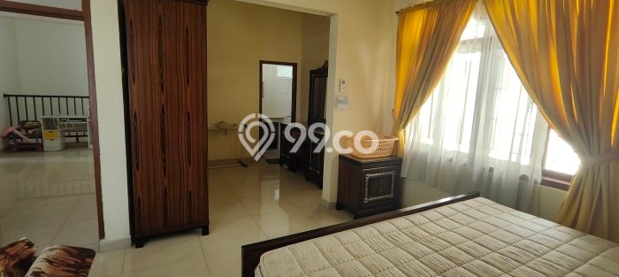 Siap Huni Rumah Mewah 5 Kamar di Tebet Dekat ke Mana Saja Siap Huni Rumah Mewah 5 Kamar di Tebet Dekat ke Mana Saja
