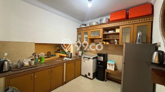 Lokasi strategis! Rumah siap huni disewakan di Tebet LB 316m2 Lokasi strategis! Rumah siap huni disewakan di Tebet LB 316m2