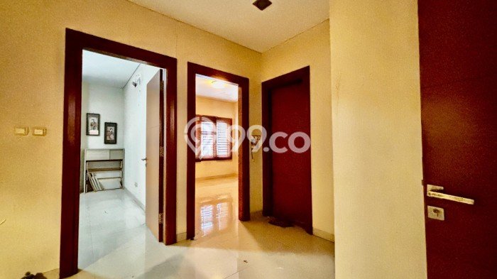 Jual Rumah Mewah Megah Dengan View Cantik di Pondok Indah, Jakarta Selatan Jual Rumah Mewah Megah Dengan View Cantik di Pondok Indah, Jakarta Selatan