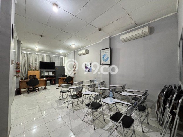 Ruko Dijual Lokasi Stratagis di Mampang Prapatan Jakarta Selatan Cocok untuk Investasi Ruko Dijual Lokasi Stratagis di Mampang Prapatan Jakarta Selatan Cocok untuk Investasi