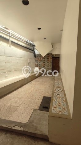 Komersial Paling Dicari LB 365m2 Dijual di Tebet Komersial Paling Dicari LB 365m2 Dijual di Tebet
