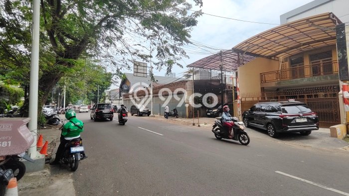 Disewakan Rumah Konsep Modern di Tebet Jakarta Selatan dengan 3 KT Disewakan Rumah Konsep Modern di Tebet Jakarta Selatan dengan 3 KT