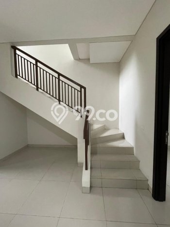 Ready to Use! Luxury House LT 126m2 Desain Elegan di BSD Eminent Ready to Use! Luxury House LT 126m2 Desain Elegan di BSD Eminent