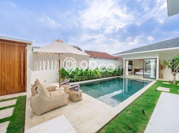 Vila Kawasan , Luas 400m2m², Posisi Strategis Vila Kawasan , Luas 400m2m², Posisi Strategis