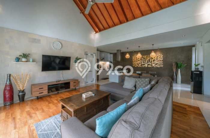 Vila Kawasan , Dimensi 400m2m², Ideal untuk hunian Anda Vila Kawasan , Dimensi 400m2m², Ideal untuk hunian Anda