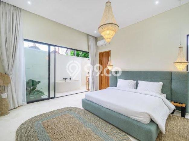 Vila Kawasan , Luas 400m2m², Posisi Strategis Vila Kawasan , Luas 400m2m², Posisi Strategis