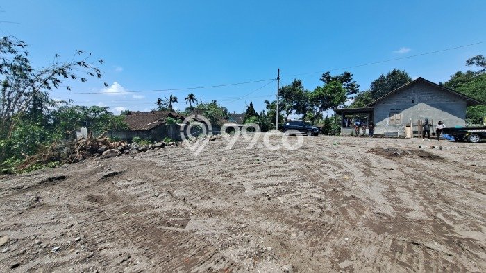 Tanah Lokasi Potensial di Ngaglik, Luas 100m2m², Akses ke Pusat Kota Tanah Lokasi Potensial di Ngaglik, Luas 100m2m², Akses ke Pusat Kota