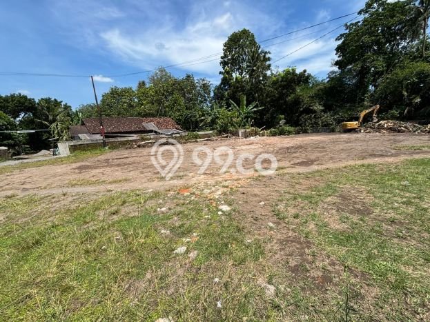 Kavling Tanah di Sleman Dijual Luas 141m2 Legalitas SHM Kavling Tanah di Sleman Dijual Luas 141m2 Legalitas SHM