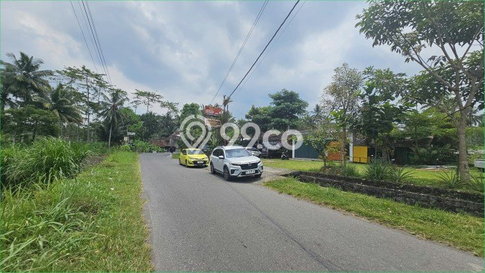 Tanah Kosong Dijual di Sleman dengan Area 118m2 Tanah Kosong Dijual di Sleman dengan Area 118m2
