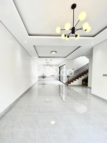 Jual Rumah Luas Megah Dengan View Eksklusif di BSD Griya Loka, Tangerang Jual Rumah Luas Megah Dengan View Eksklusif di BSD Griya Loka, Tangerang