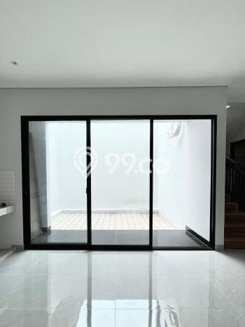 Jual Rumah Luas Megah Dengan View Eksklusif di BSD Griya Loka, Tangerang Jual Rumah Luas Megah Dengan View Eksklusif di BSD Griya Loka, Tangerang