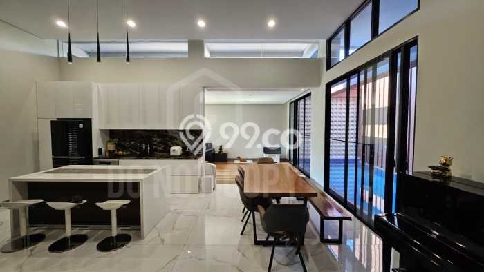 Hot Offer Hunian Premium Ideal dan Luas di Kelapa Gading, Jakarta Utara Hot Offer Hunian Premium Ideal dan Luas di Kelapa Gading, Jakarta Utara