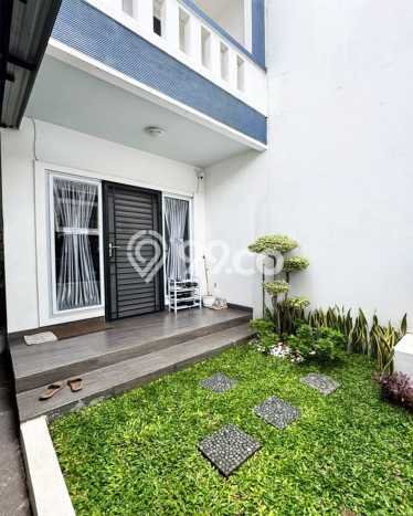 Rumah Modern 3 KT di Sektor 1E-Gading Serpong Tangerang Semi Furnished Rumah Modern 3 KT di Sektor 1E-Gading Serpong Tangerang Semi Furnished