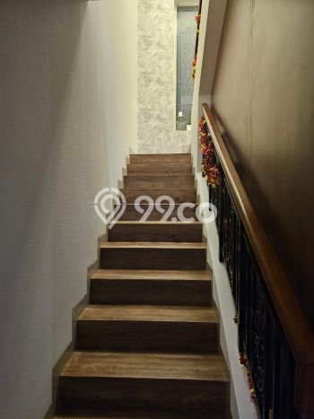 Hunian Mewah LB 135m2 Siap Pakai Desain Elegan di Gading Serpong, Tangerang Hunian Mewah LB 135m2 Siap Pakai Desain Elegan di Gading Serpong, Tangerang