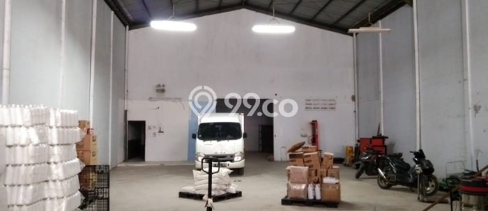 Gudang untuk disewa di BSD punya LT 540m2 & LB 540m2 harga sewa kompetitif Gudang untuk disewa di BSD punya LT 540m2 & LB 540m2 harga sewa kompetitif