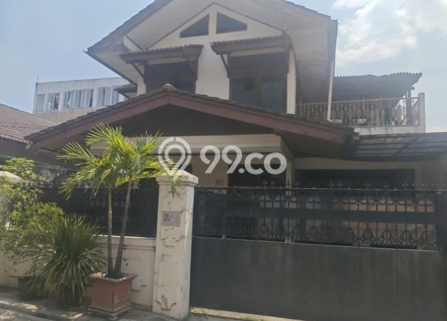 Rumah Luas Asri 7 KT Siap Pakai di Cipadu Tangerang Rumah Luas Asri 7 KT Siap Pakai di Cipadu Tangerang