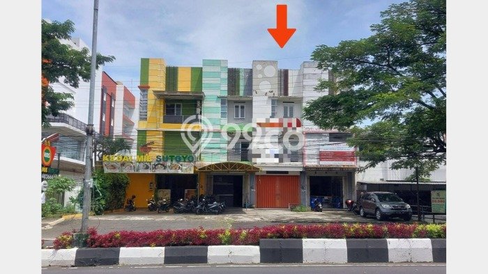 Dijual! Ruko di Malang Kota Malang LT 81m2 / LB 320m2 Kawasan Bisnis Dijual! Ruko di Malang Kota Malang LT 81m2 / LB 320m2 Kawasan Bisnis