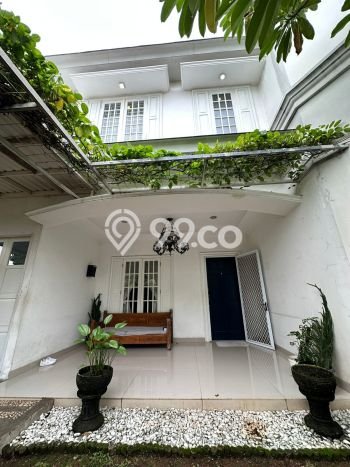 Rumah Elit LB 300m2 Siap Pakai Desain Elegan di Jatimelati, Bekasi Rumah Elit LB 300m2 Siap Pakai Desain Elegan di Jatimelati, Bekasi