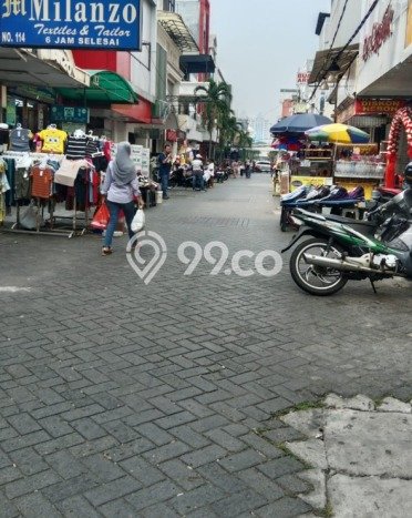 Unit Ruko Dijual di Jakarta Pusat LT 381m2 & LB 381m2 Unit Ruko Dijual di Jakarta Pusat LT 381m2 & LB 381m2