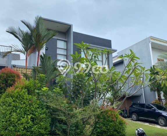 Rumah Mewah LB 308m2 Siap Huni Desain Elegan di Citaringgul, Bogor Rumah Mewah LB 308m2 Siap Huni Desain Elegan di Citaringgul, Bogor