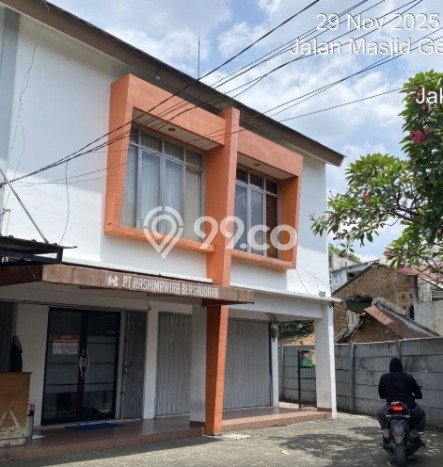 Ruko Bagus LT 218m2 LB 218m2 Dijual di Pasar Rebo Jakarta Timur Ruko Bagus LT 218m2 LB 218m2 Dijual di Pasar Rebo Jakarta Timur